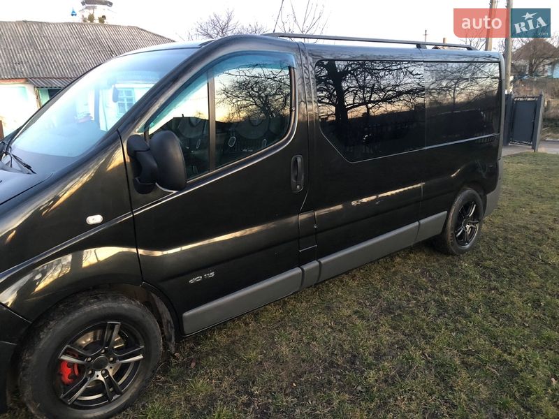 Грузопассажирский фургон Renault Trafic 2012 в Красилове