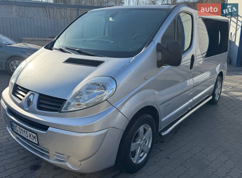 Минивэн Renault Trafic 2013 в Киеве