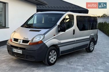 Мінівен Renault Trafic 2004 в Рівному