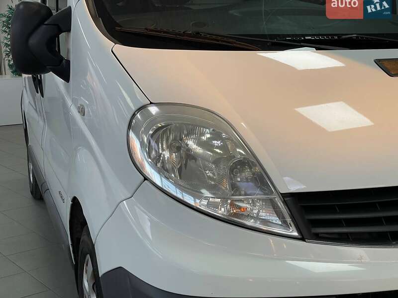 Вантажний фургон Renault Trafic 2012 в Києві