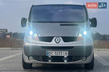 Мінівен Renault Trafic 2006 в Львові