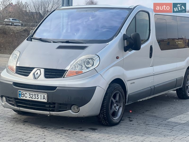Минивэн Renault Trafic 2006 в Львове
