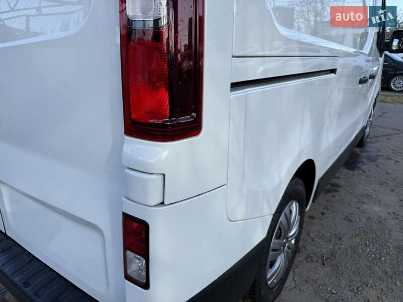Грузовой фургон Renault Trafic 2022 в Одессе
