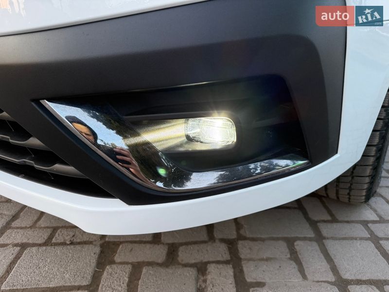 Грузовой фургон Renault Trafic 2025 в Дубно