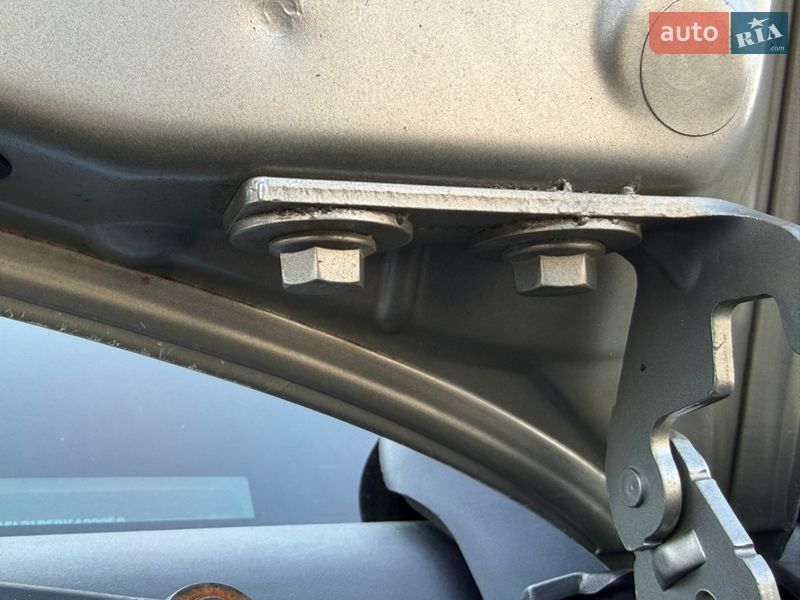 Вантажопасажирський фургон Renault Trafic 2012 в Дубні