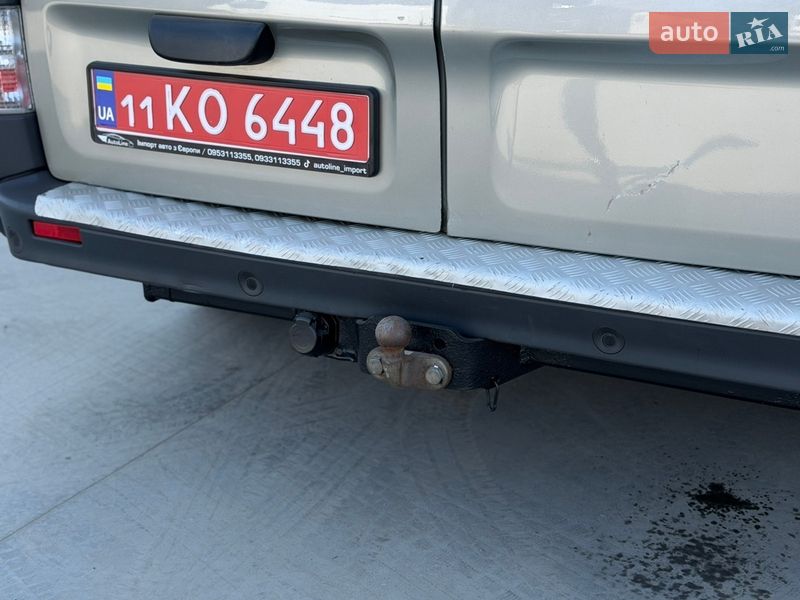 Вантажопасажирський фургон Renault Trafic 2012 в Дубні