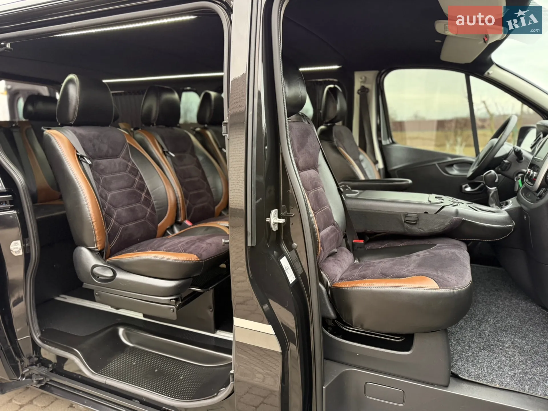 2021 Renault Trafic - мініатюра 58