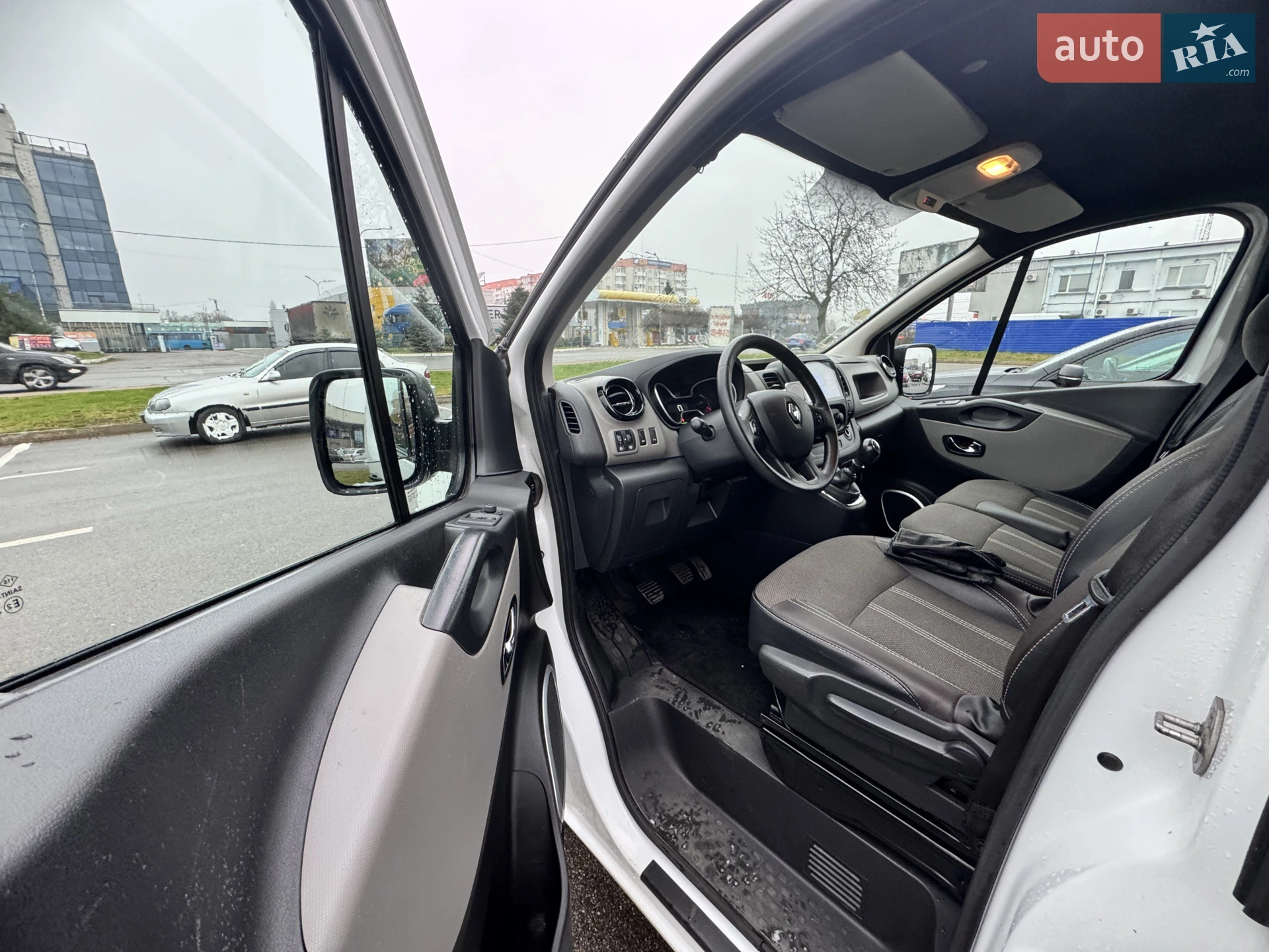 2018 Renault Trafic - мініатюра 19