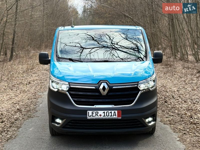 Грузовой фургон Renault Trafic 2022 в Киеве