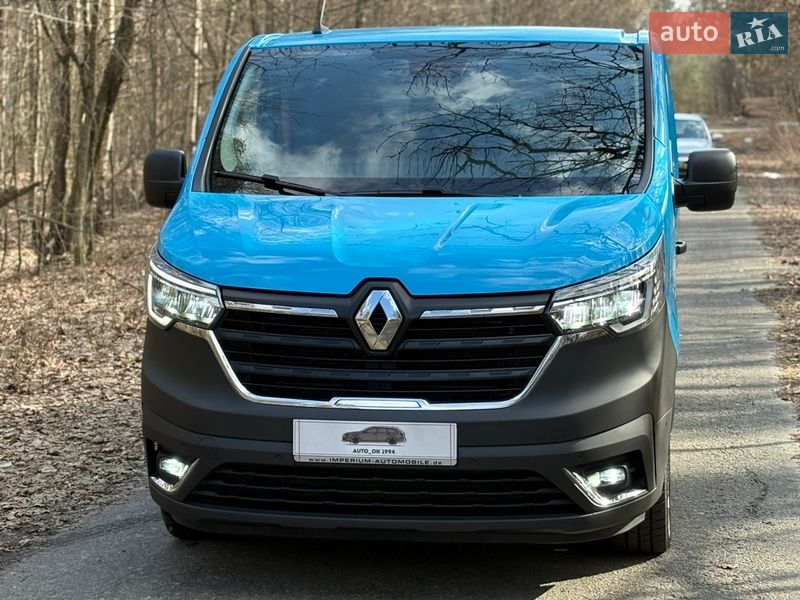 Грузовой фургон Renault Trafic 2022 в Киеве