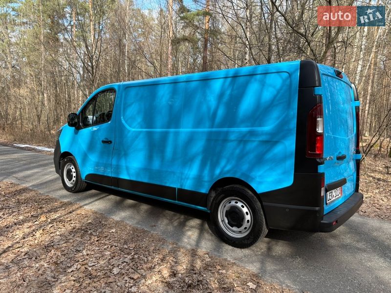 Грузовой фургон Renault Trafic 2022 в Киеве