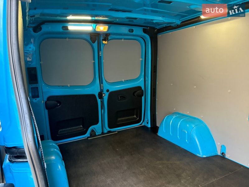 Грузовой фургон Renault Trafic 2022 в Киеве