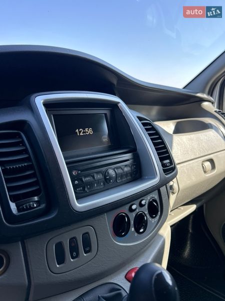 Минивэн Renault Trafic 2011 в Коломые фото 73 Минивэн Renault Trafic 2011 в Коломые