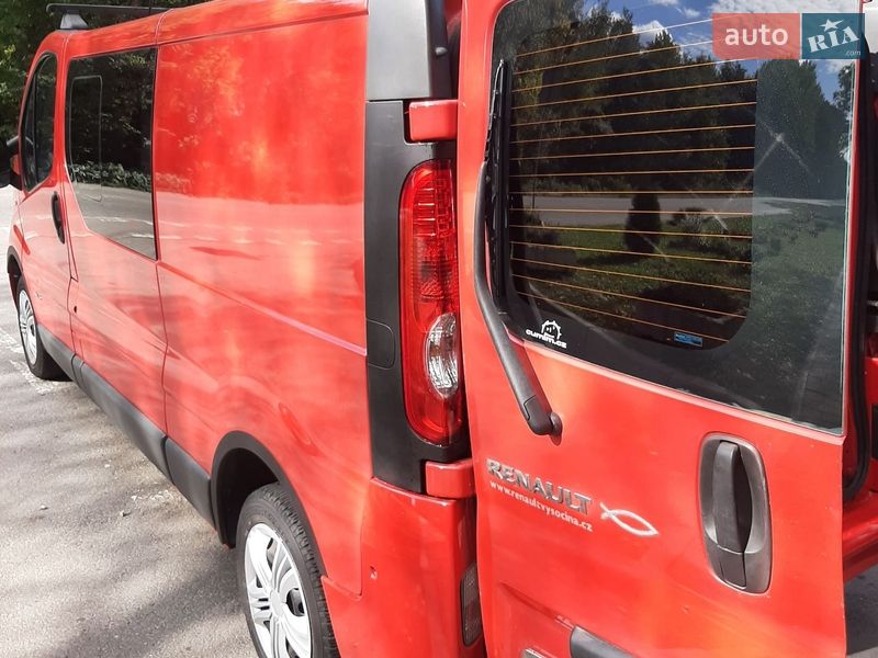 Грузопассажирский фургон Renault Trafic 2010 в Полтаве