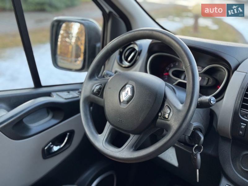 Мінівен Renault Trafic 2018 в Сарнах фото 39 Мінівен Renault Trafic 2018 в Сарнах