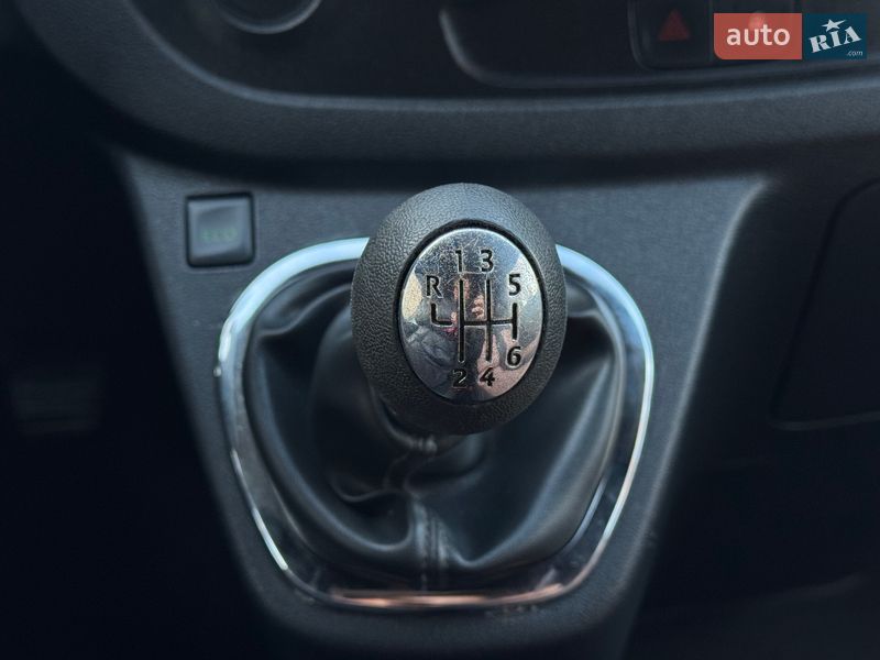 Мінівен Renault Trafic 2018 в Сарнах фото 49 Мінівен Renault Trafic 2018 в Сарнах