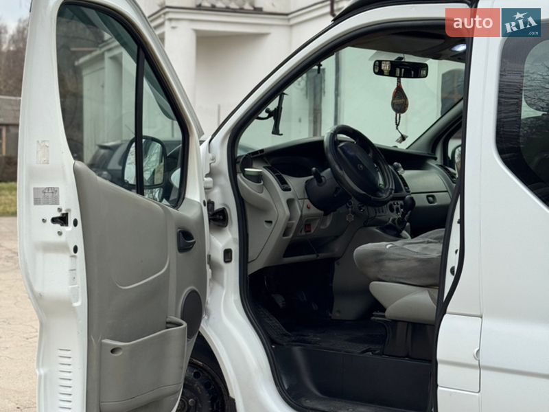 Минивэн Renault Trafic 2006 в Тернополе