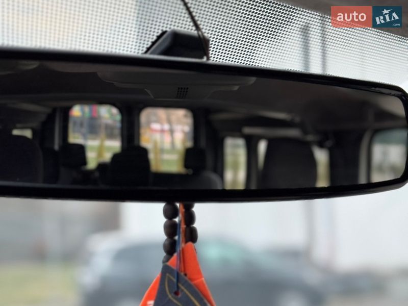 Минивэн Renault Trafic 2006 в Тернополе