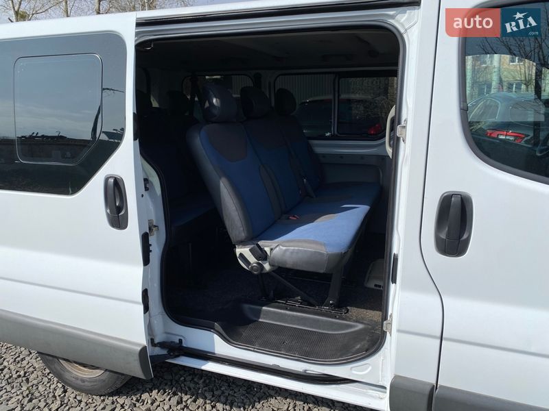 Минивэн Renault Trafic 2012 в Луцке фото 20 Минивэн Renault Trafic 2012 в Луцке