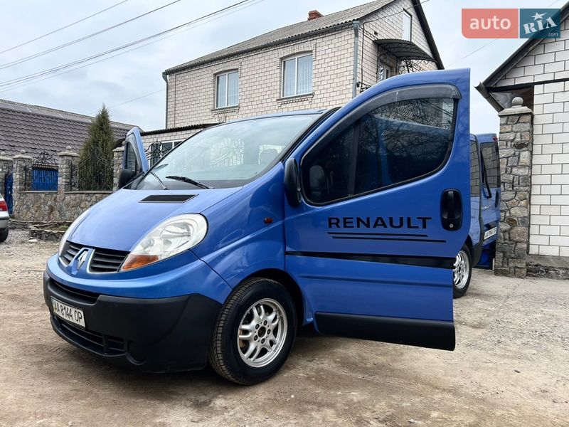 Минивэн Renault Trafic 2006 в Хмельнике фото 16 Минивэн Renault Trafic 2006 в Хмельнике