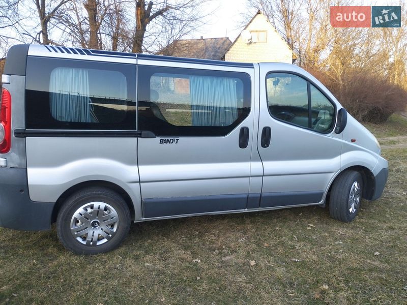 Мінівен Renault Trafic 2007 в Смілі фото 15 Мінівен Renault Trafic 2007 в Смілі