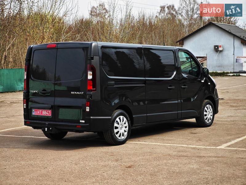 Вантажний фургон Renault Trafic 2020 в Дубні