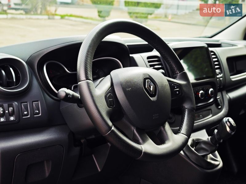 Вантажний фургон Renault Trafic 2020 в Дубні