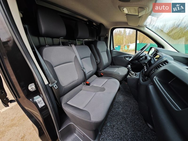 Вантажний фургон Renault Trafic 2020 в Дубні