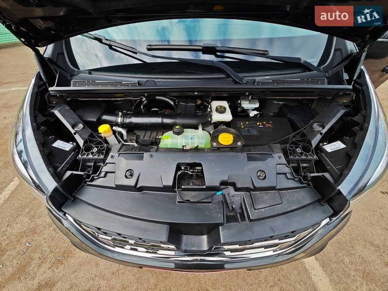 Вантажний фургон Renault Trafic 2020 в Дубні