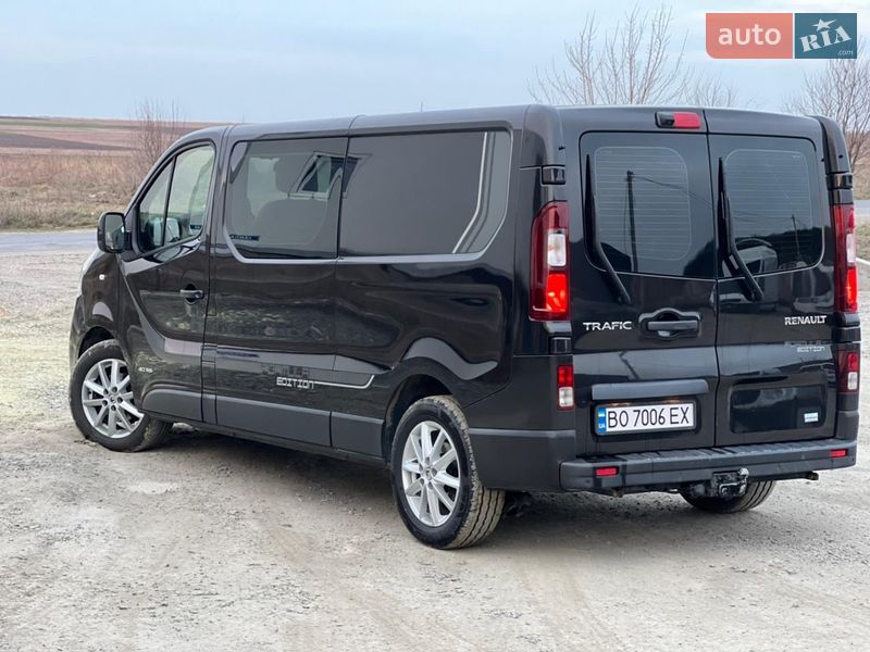 Грузопассажирский фургон Renault Trafic 2016 в Тернополе фото 7 Грузопассажирский фургон Renault Trafic 2016 в Тернополе