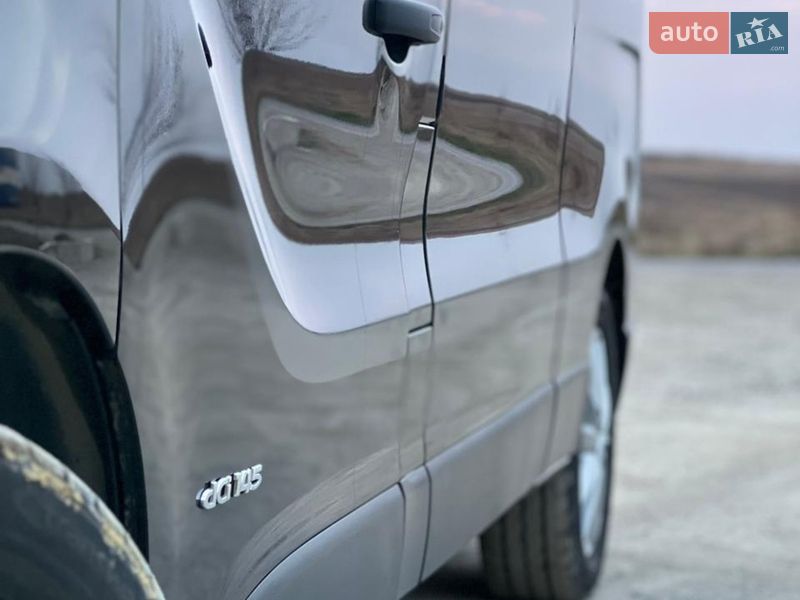 Грузопассажирский фургон Renault Trafic 2016 в Тернополе фото 15 Грузопассажирский фургон Renault Trafic 2016 в Тернополе