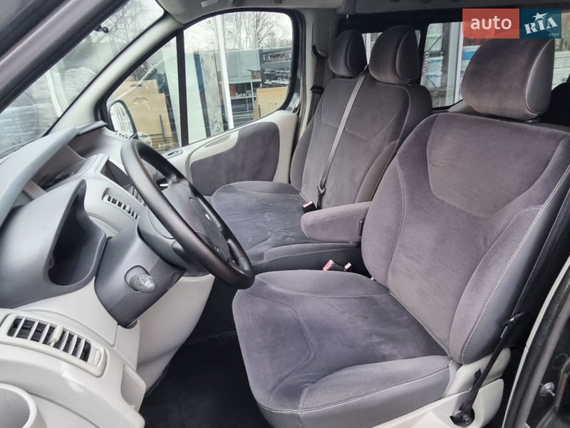 Минивэн Renault Trafic 2012 в Черновцах фото 25 Минивэн Renault Trafic 2012 в Черновцах