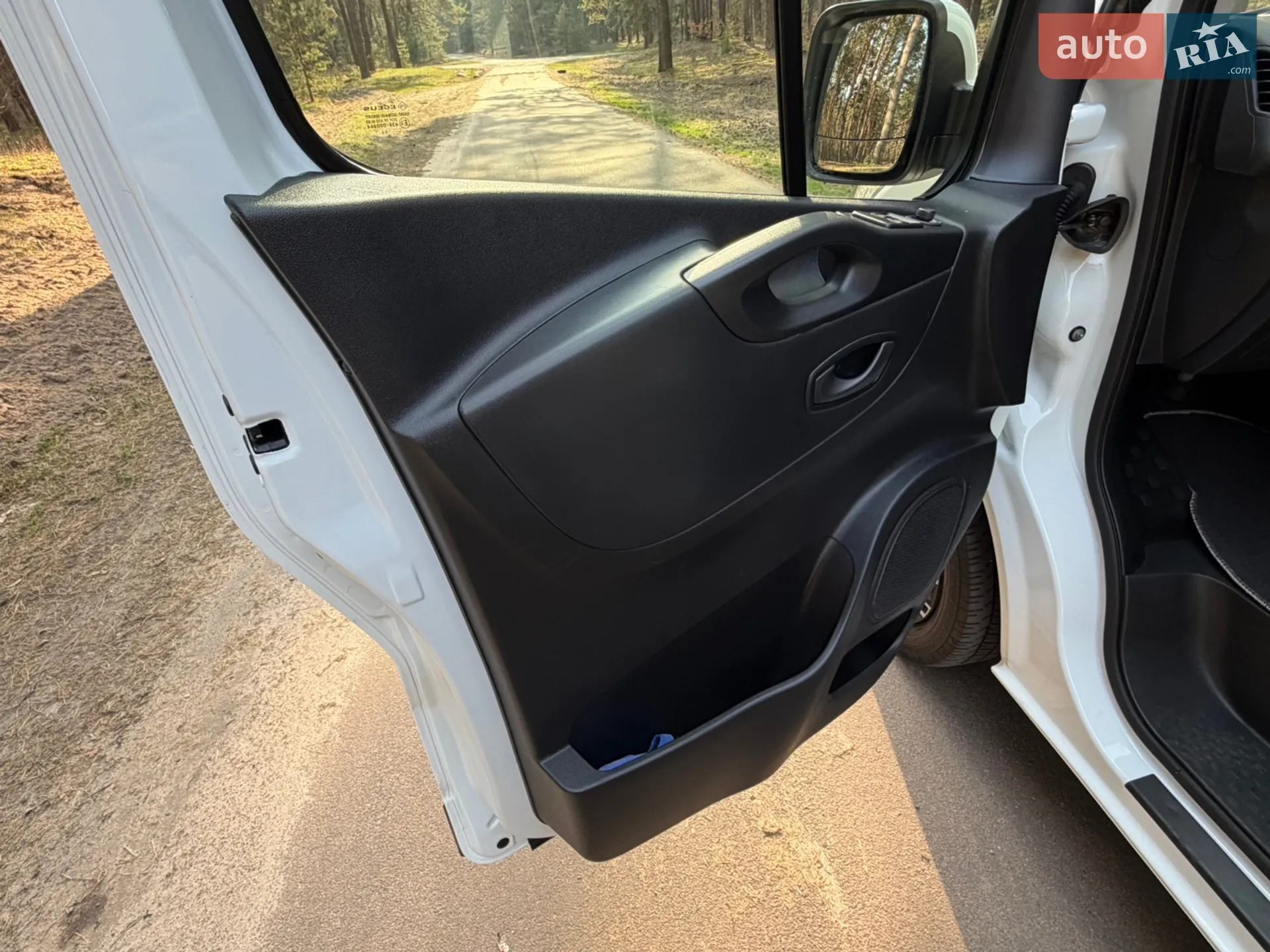 2021 Renault Trafic - мініатюра 36