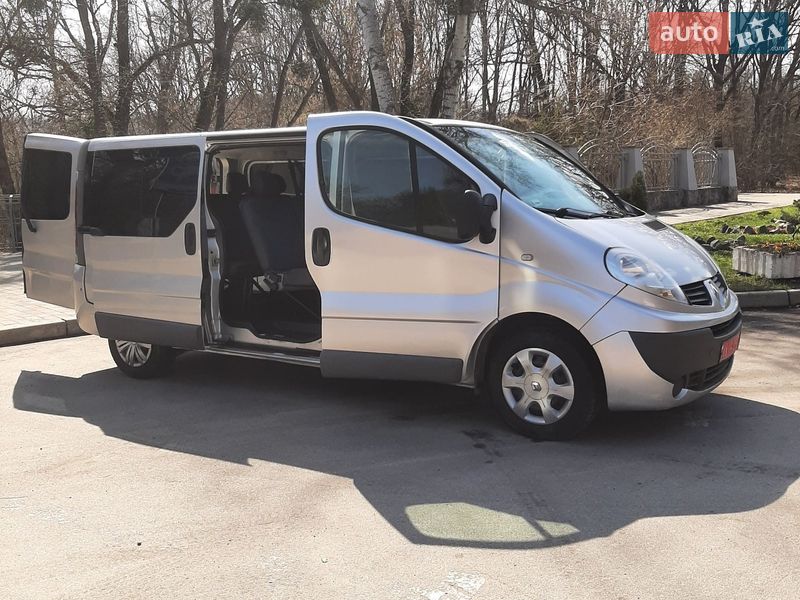 Мінівен Renault Trafic 2010 в Полтаві