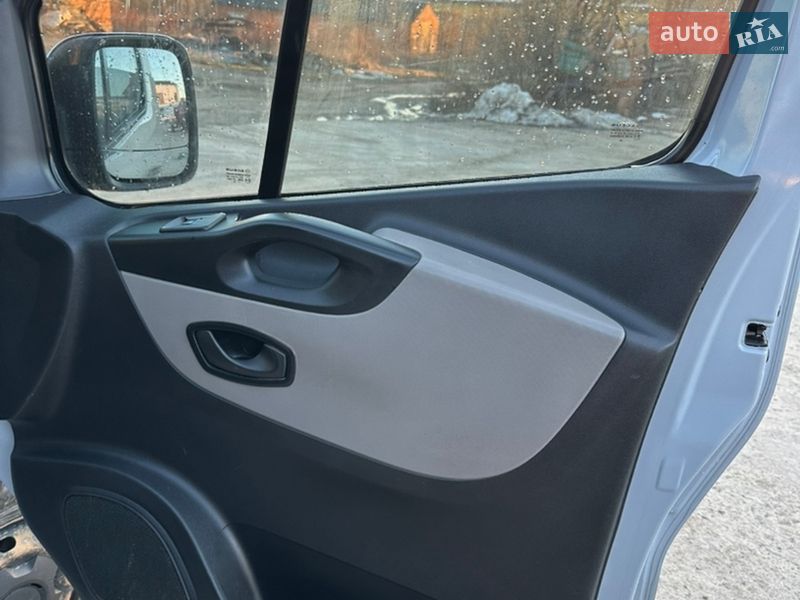 Минивэн Renault Trafic 2018 в Новой Ушице