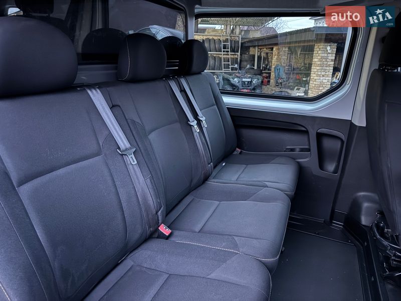 Грузопассажирский фургон Renault Trafic 2016 в Луцке