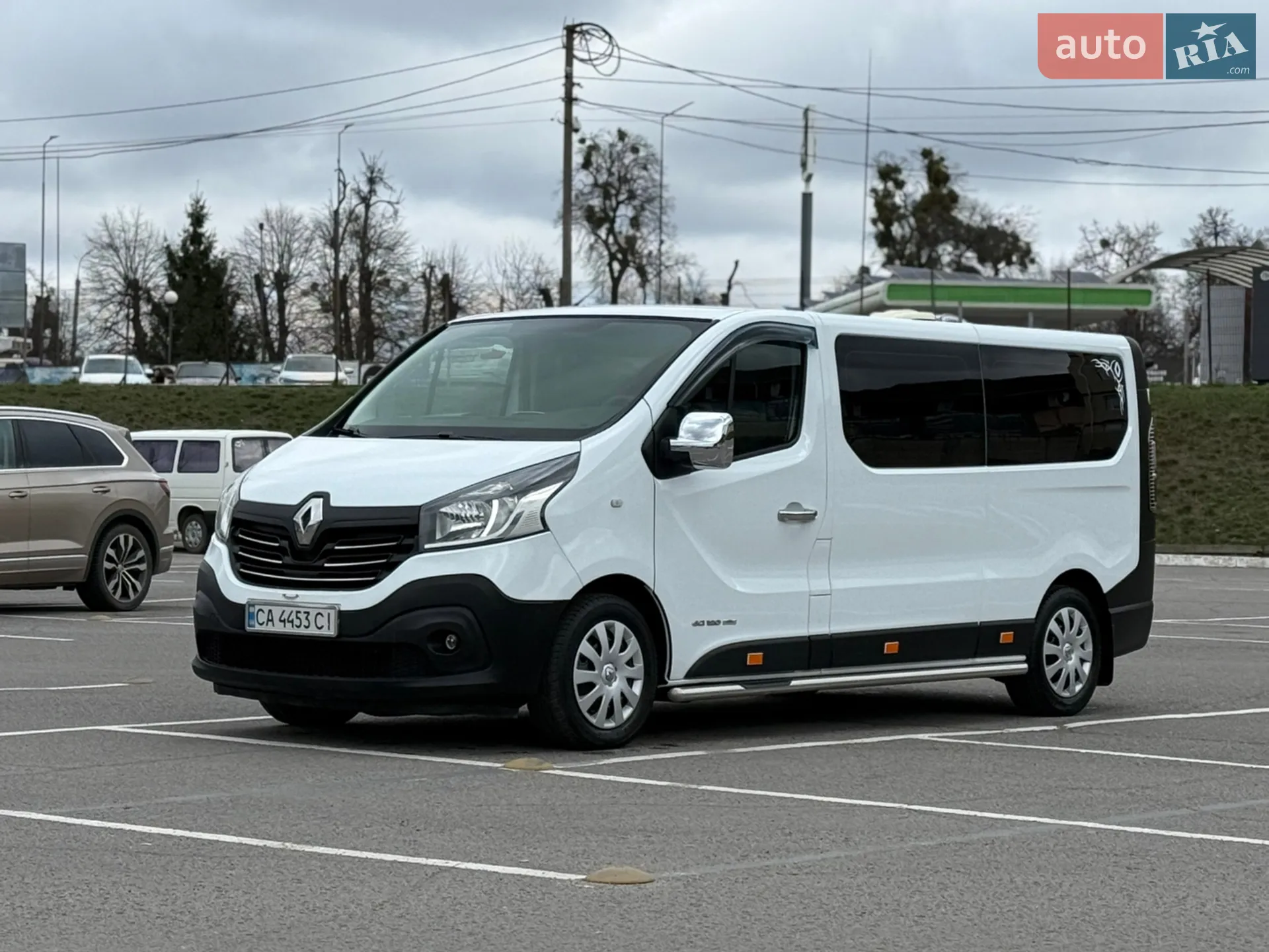 2016 Renault Trafic - мініатюра 2