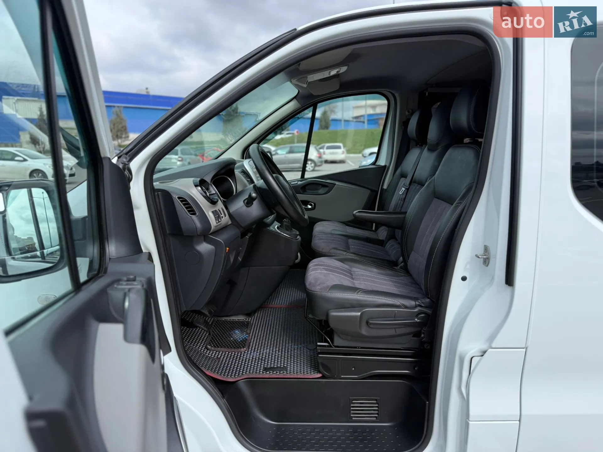 2016 Renault Trafic - мініатюра 14