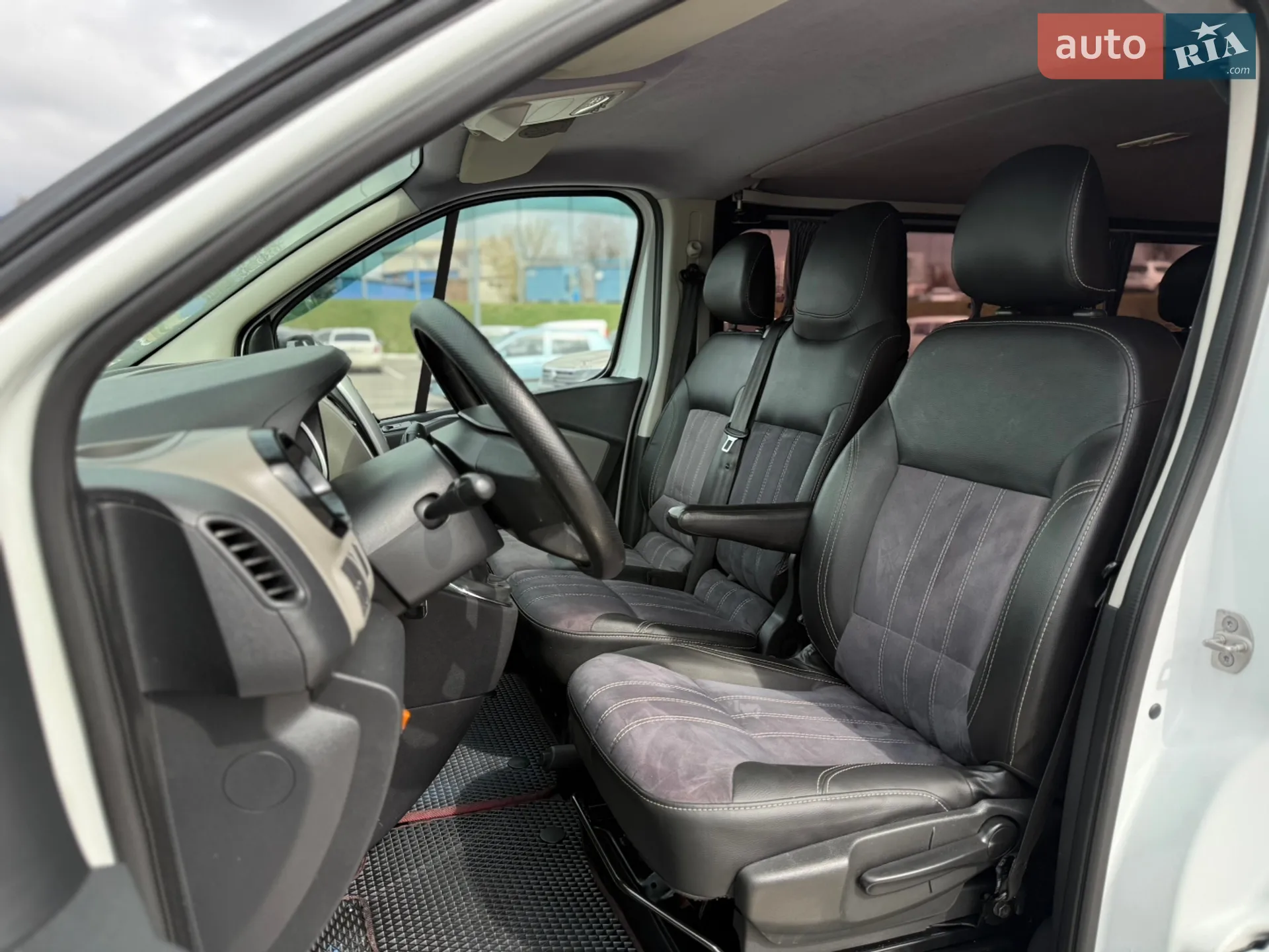 2016 Renault Trafic - мініатюра 15