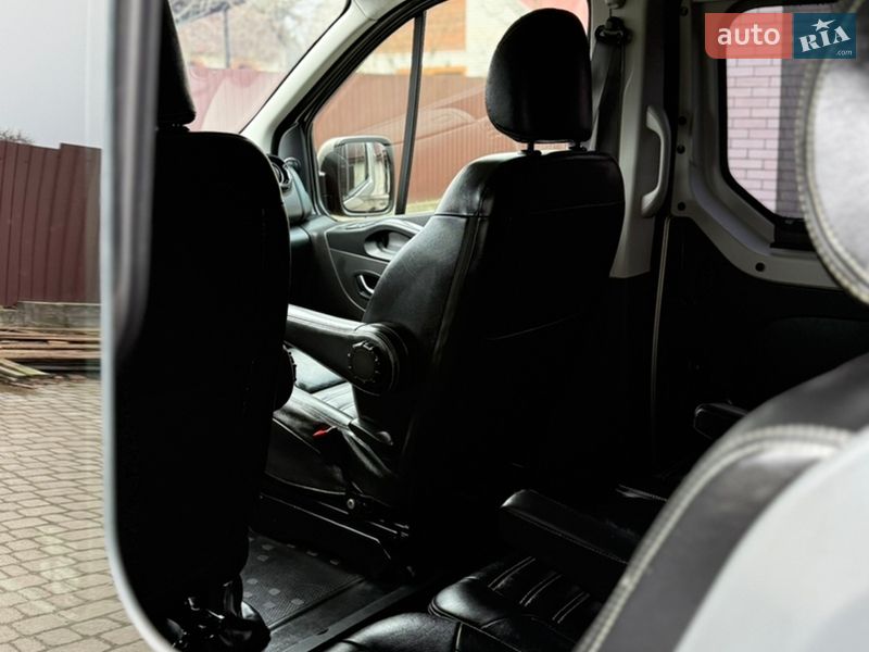 Вантажопасажирський фургон Renault Trafic 2019 в Києві фото 62 Вантажопасажирський фургон Renault Trafic 2019 в Києві