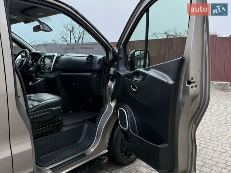 Вантажопасажирський фургон Renault Trafic 2019 в Києві фото 69 Вантажопасажирський фургон Renault Trafic 2019 в Києві