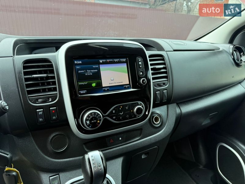 Вантажопасажирський фургон Renault Trafic 2019 в Києві фото 91 Вантажопасажирський фургон Renault Trafic 2019 в Києві