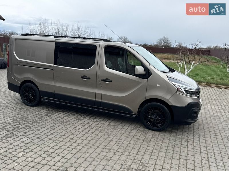 Вантажопасажирський фургон Renault Trafic 2019 в Києві фото 147 Вантажопасажирський фургон Renault Trafic 2019 в Києві