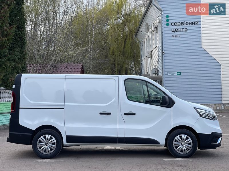 Грузовой фургон Renault Trafic 2023 в Дубно