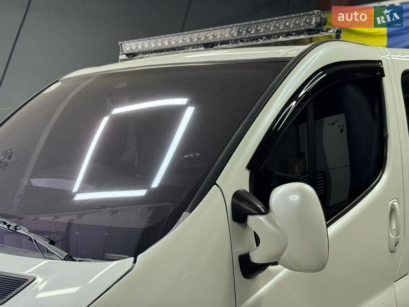 Минивэн Renault Trafic 2002 в Владимире фото 10 Минивэн Renault Trafic 2002 в Владимире