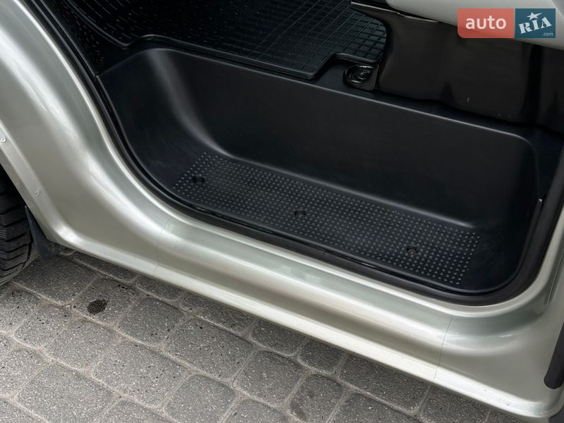 Мінівен Renault Trafic 2012 в Бродах фото 33 Мінівен Renault Trafic 2012 в Бродах