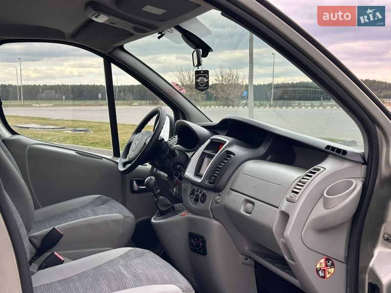 Мінівен Renault Trafic 2012 в Бродах фото 48 Мінівен Renault Trafic 2012 в Бродах