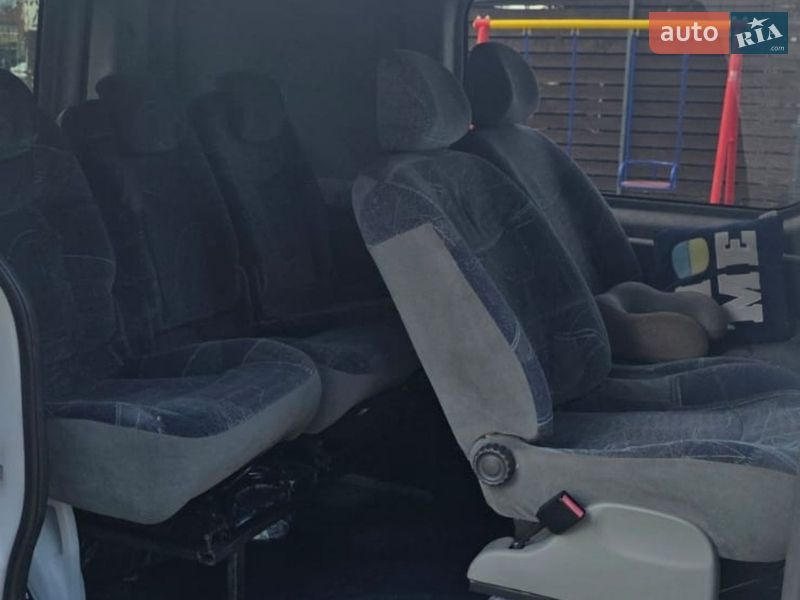 Мінівен Renault Trafic 2003 в Одесі