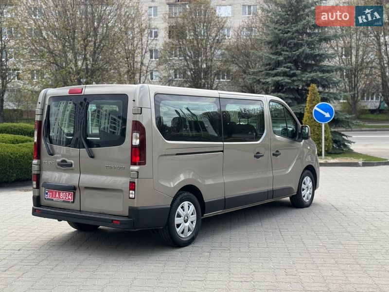 Мінівен Renault Trafic 2017 в Луцьку фото 7 Мінівен Renault Trafic 2017 в Луцьку