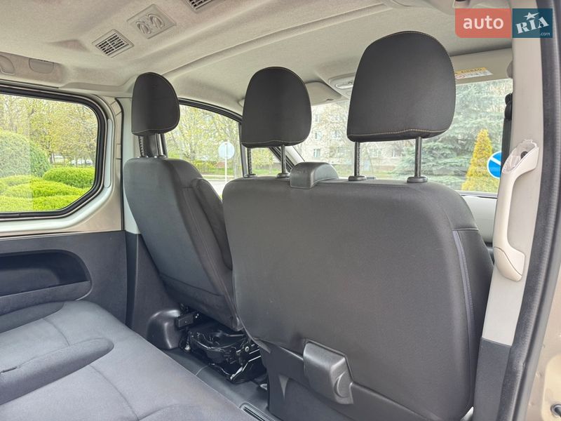 Мінівен Renault Trafic 2017 в Луцьку фото 45 Мінівен Renault Trafic 2017 в Луцьку